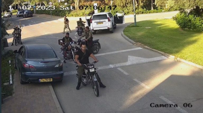 Br Cnn 101023 Cpt Clean Frame 412592.jpeg