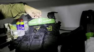 Vestimenta Hamas Colete.png