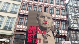 Milhares De Pessoas Protestam Na Alemanha Contra Extrema Direita.jpg