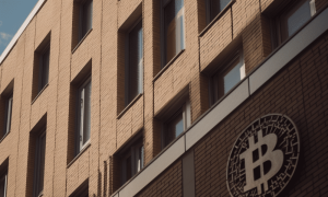 Ambcrypto Bitcoin Logo On A Building 50012a10 Deca 49ce 8e93 1c9be7b0a6f6 1000x600.png