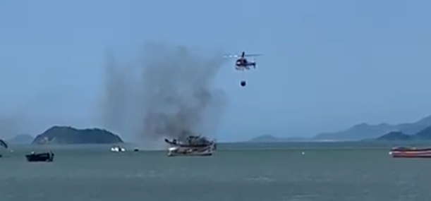 Barco Floriniapolis.png