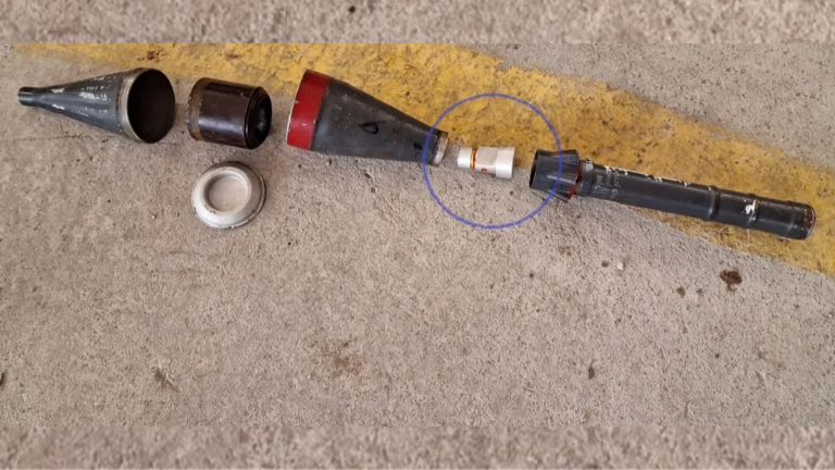 Granada De Propulsao De Foguete De Fabricacao Norte Coreana.png