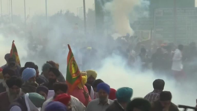 2024 02 13t072606z 1 Lop001613022024rp1 Rtrmadp Baseimage 960x540 India Farmers Protests Tear Gas.jpg