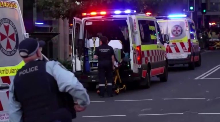 Policia Australia.jpg