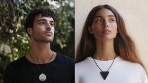 Akibablade White Circle Pendant Ar 32 C963008c 1d72 45cb 8b83 Cf76af022542 1 Copy.jpg