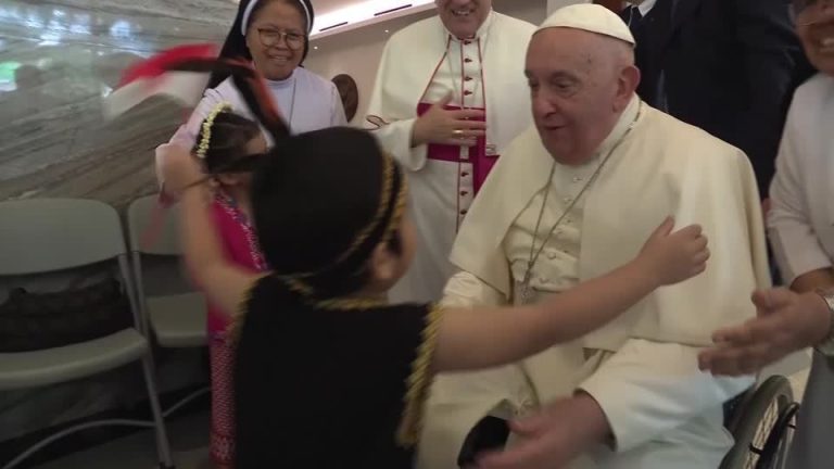 2024 09 03t110729z 1 Lop118803092024rp1 Rtrmadp Baseimage 960x540 Pope Asia Indonesia Refugees.jpg