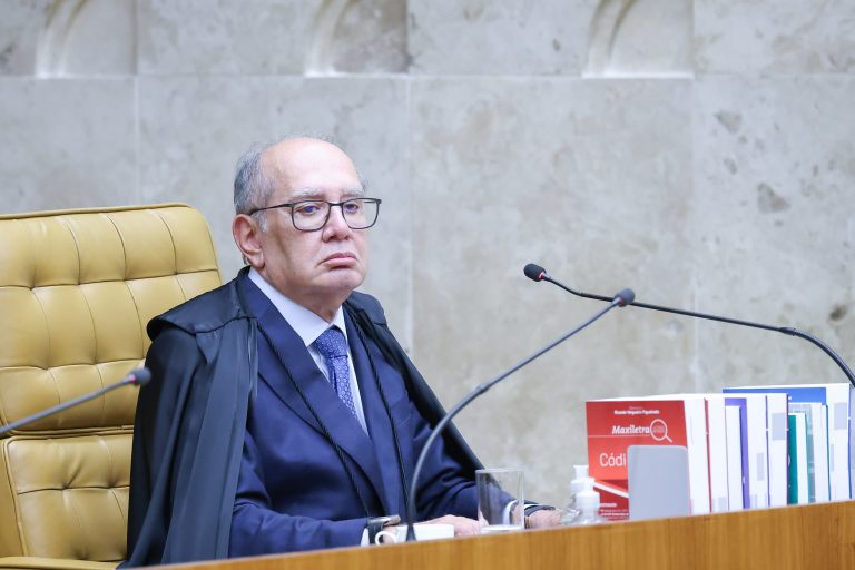 Gilmar Mendes defende soberania dos veredictos em absolvições por quesito genérico no tribunal do júri
