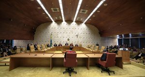 STF valida prisão imediata para condenados por homicídio pelo Tribunal do Júri