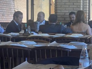 Eleições OAB-DF: Campanha de Cleber Lopes perde apoiadores e Ibaneis acende alerta vermelho