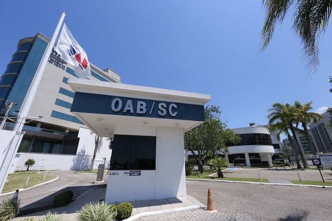 SEM FAKE NEWS: Comissão Eleitoral da OAB determina retirada de publicação de pré-candidata à Ordem em SC