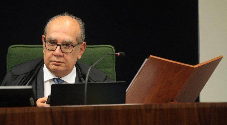STF debate possibilidade de novo júri após absolvição por quesito genérico