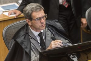 Execuções podem prosseguir após fim do stay period em recuperação judicial, decide STJ