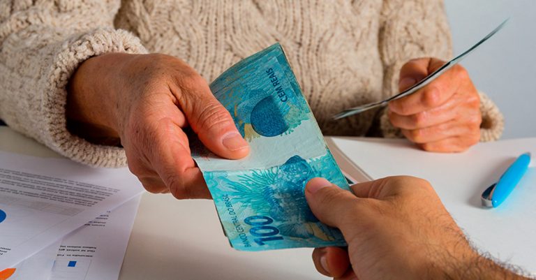 Consumidora e advogado são condenados por má-fé ao tentarem anular empréstimo legítimo