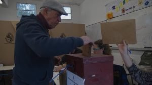 2024 10 27t145014z 1 Lop503127102024rp1 Rtrmadp Baseimage 960x540 Uruguay Election Voters.jpg