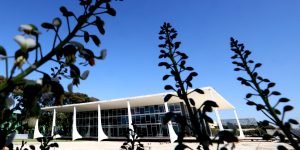 Supremo valida suspensão de lei que fixa penas para invasor de propriedade privada