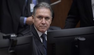 Sentença em favor de sindicato estadual só vale para profissionais do mesmo estado, decide STJ