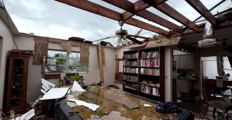 Tornado Florida 1.jpg