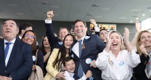 Na maior votação da história da OAB-RS, Leonardo Lamachia é reeleito presidente para triênio 2025-2027