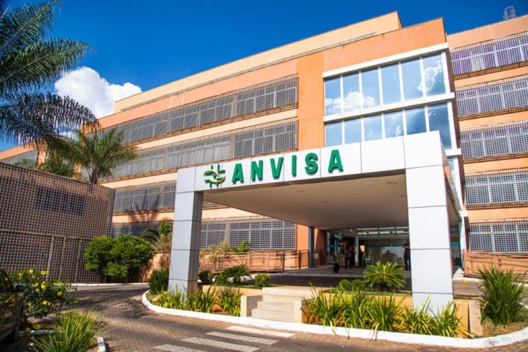 União deve custear medicamento sem registro na Anvisa para criança