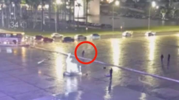 Moraes pede apoio na regulamentação das redes sociais após explosões em Brasília