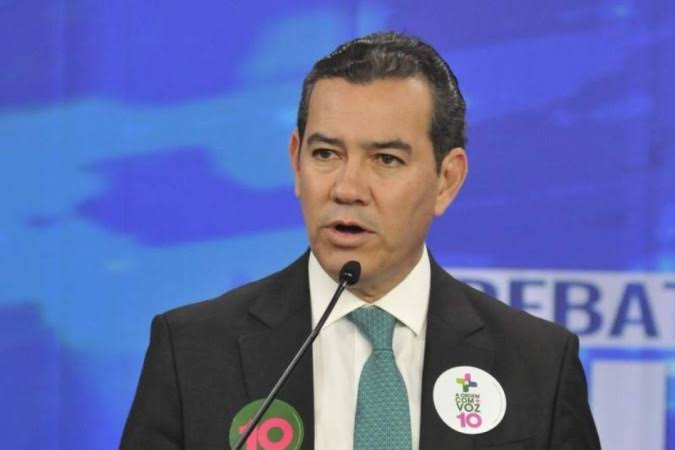 Eleições OAB-DF: Atrás nas pesquisas, Cleber Lopes contraria regra do Conselho Federal da OAB e apresenta proposta ilegal