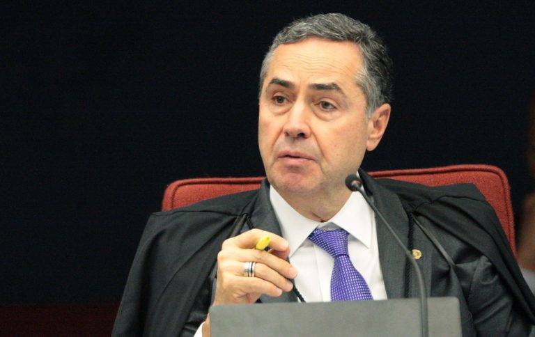 Barroso propõe ações para reduzir litigância abusiva e aliviar Judiciário