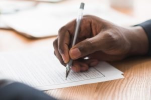 Justiça determina correção de resultado e cumprimento integral da Lei de Cotas em concurso