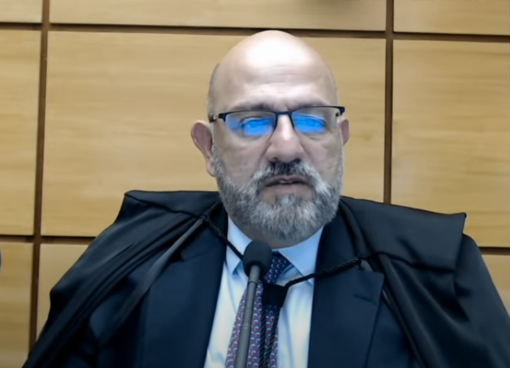 STJ reafirma coexistência entre bem de família legal e voluntário