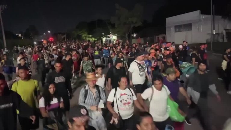 2024 12 02t222510z 2 Lop420902122024rp1 Rtrmadp Baseimage 960x540 Migration Usa Mexico Caravan.jpg