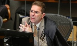 STJ anula condenação por tráfico de drogas devido a provas obtidas por tortura