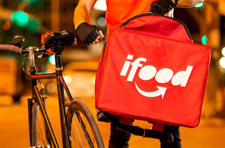 TRT-2 condena iFood a pagar R$ 10 milhões e registrar entregadores como empregados