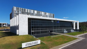 Justiça cobra explicações do TCDF sobre gratificações retroativas de R$ 5 milhões para conselheiros