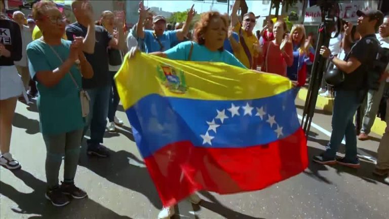 2025 01 09t154049z 1 Lop203709012025rp1 Rtrmadp Baseimage 960x540 Venezuela Politics Protests.jpg
