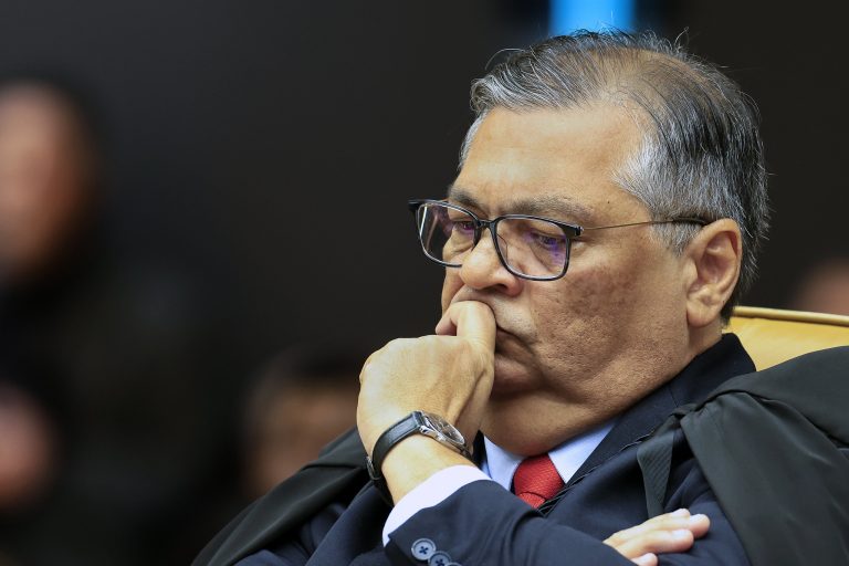 Dino autoriza pagamento de emendas parlamentares após auditoria da CGU