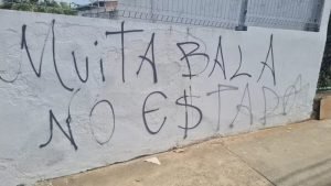 Justiça Federal suspende atendimento presencial em Salvador após tiroteios e ameaça em muro: 'Muita bala no Estado'