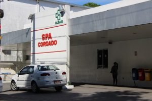 Justiça do AM condena Governo a pagar R$ 100 mil à família de paciente morta por erro médico durante a pandemia