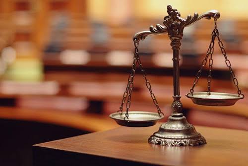 Empresa terá que indenizar funcionário e reverter demissão por justa causa após acusação de furto sem provas