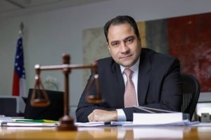 OAB segue de portas abertas: Em chapa única, Beto Simonetti será o quarto presidente reeleito na história da OAB Nacional 