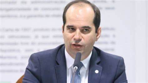 TST condena construtora e terceirizada por danos coletivos após morte de trabalhador