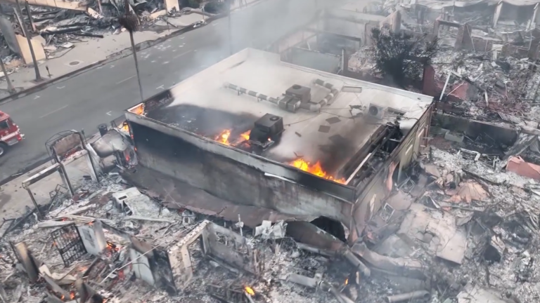 Destruicao Edificios Incendios California E1736453946511.png