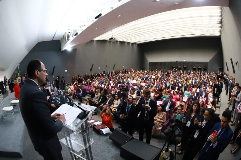 Beto Simonetti e nova diretoria da OAB Nacional tomam posse reforçando compromisso com a advocacia