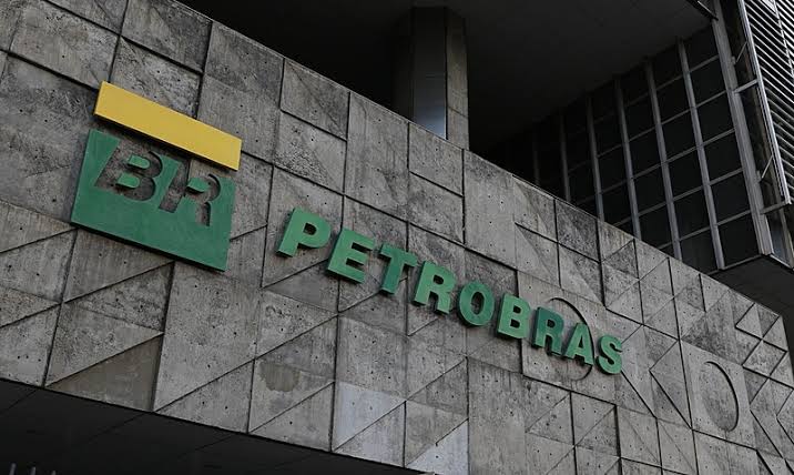STJ confirma direito da Petrobras a créditos de ICMS em insumos essenciais