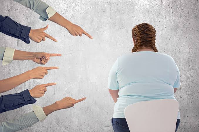 Trabalhadora chamada de ‘gordinha’ por gerente vai ser indenizada