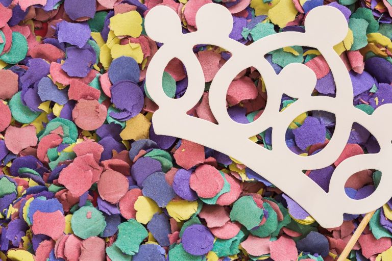 Cripto estreia no Carnaval com bloco “Investe Ni Mim” de Jorge Aragão, Teresa Cristina, Dudu Nobre e Binance em SP