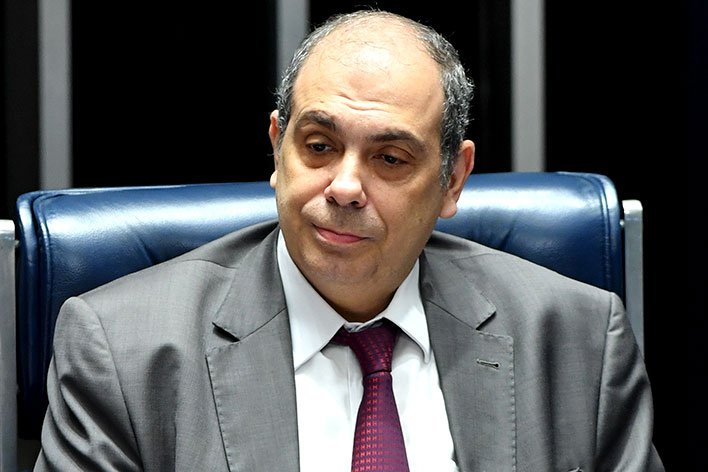 Redução de pena para réu primário é garantida, mesmo com grande quantidade de droga apreendida