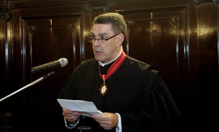 CNJ abre processo disciplinar contra desembargador acusado de vender decisões