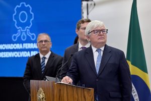 STJ lança IA para acelerar julgamentos e reduzir acúmulo de processos