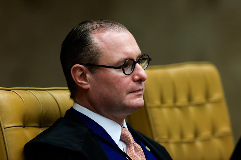 STF decide tornar réus deputados do PL por suposta venda de emendas parlamentares