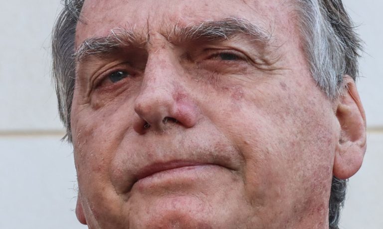 Tribunal Militar nega pedido de habeas corpus para impedir prisão de Bolsonaro