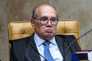 Homem é condenado a indenizar Gilmar Mendes por ofensas em aeroporto